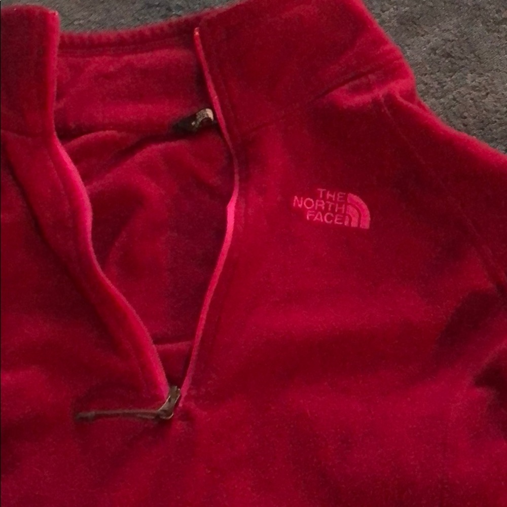 North face sweater